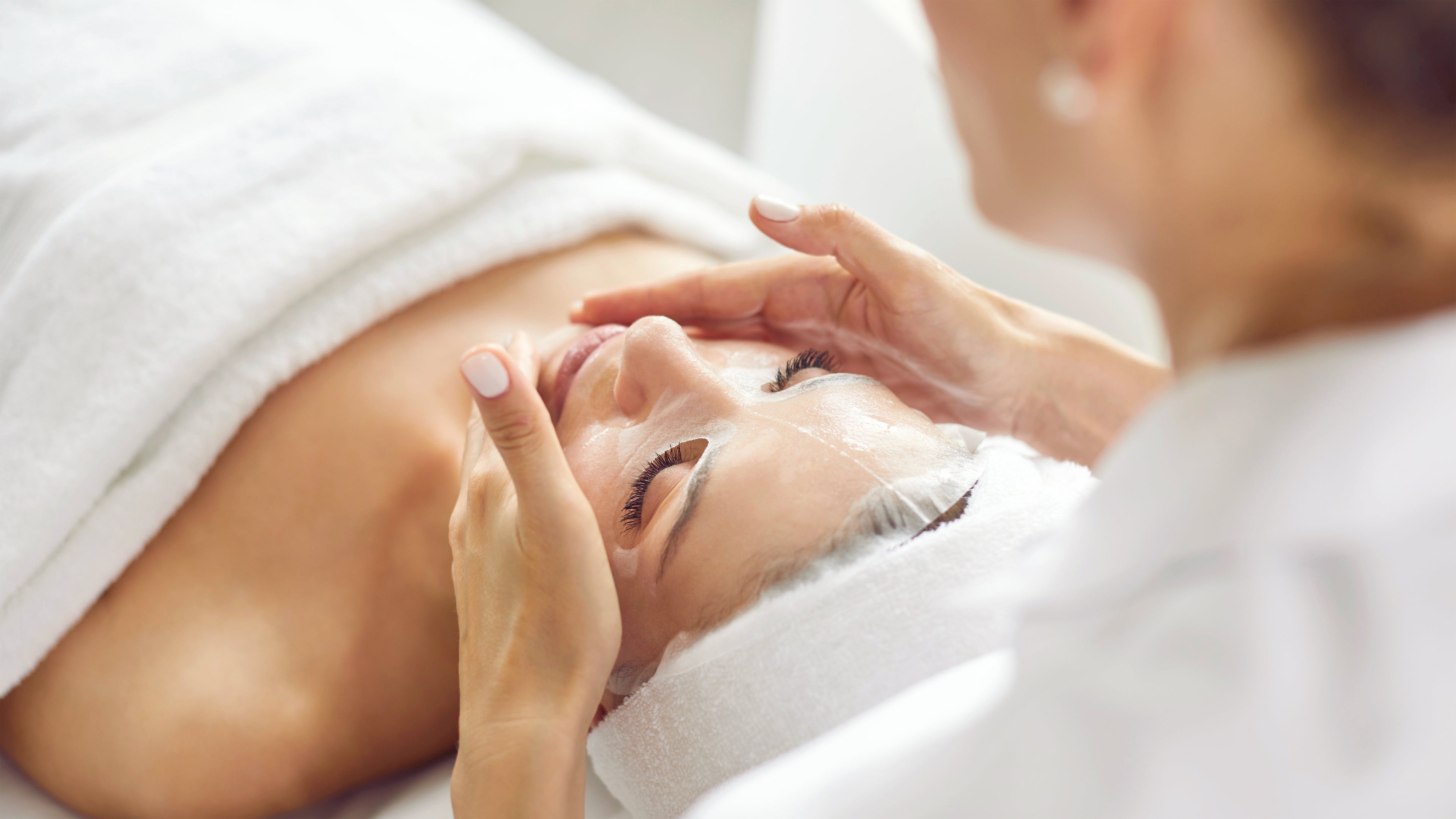 Aspect Lactobotanical Peel Facial image 0